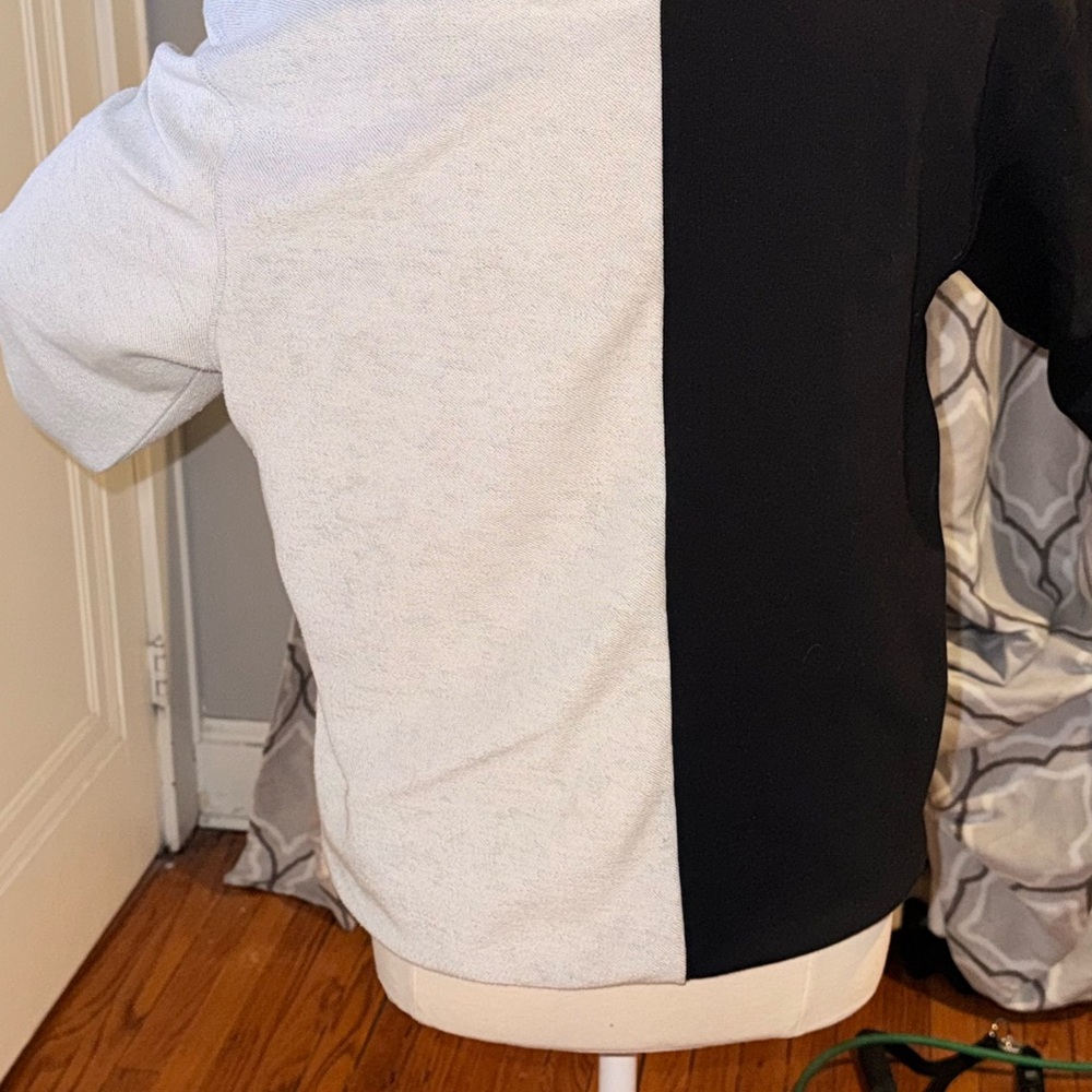 San Antonio Spurs Sweatshirtt - Picture 2 of 8